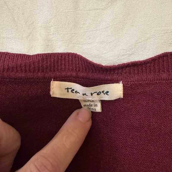Tea n rose Shrug sweater S/M - Picture 3 of 5